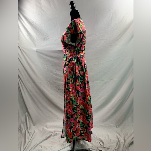 Floral Print Butterfly Sleeve Knot Side Wrap Dress - Picture 8 of 9